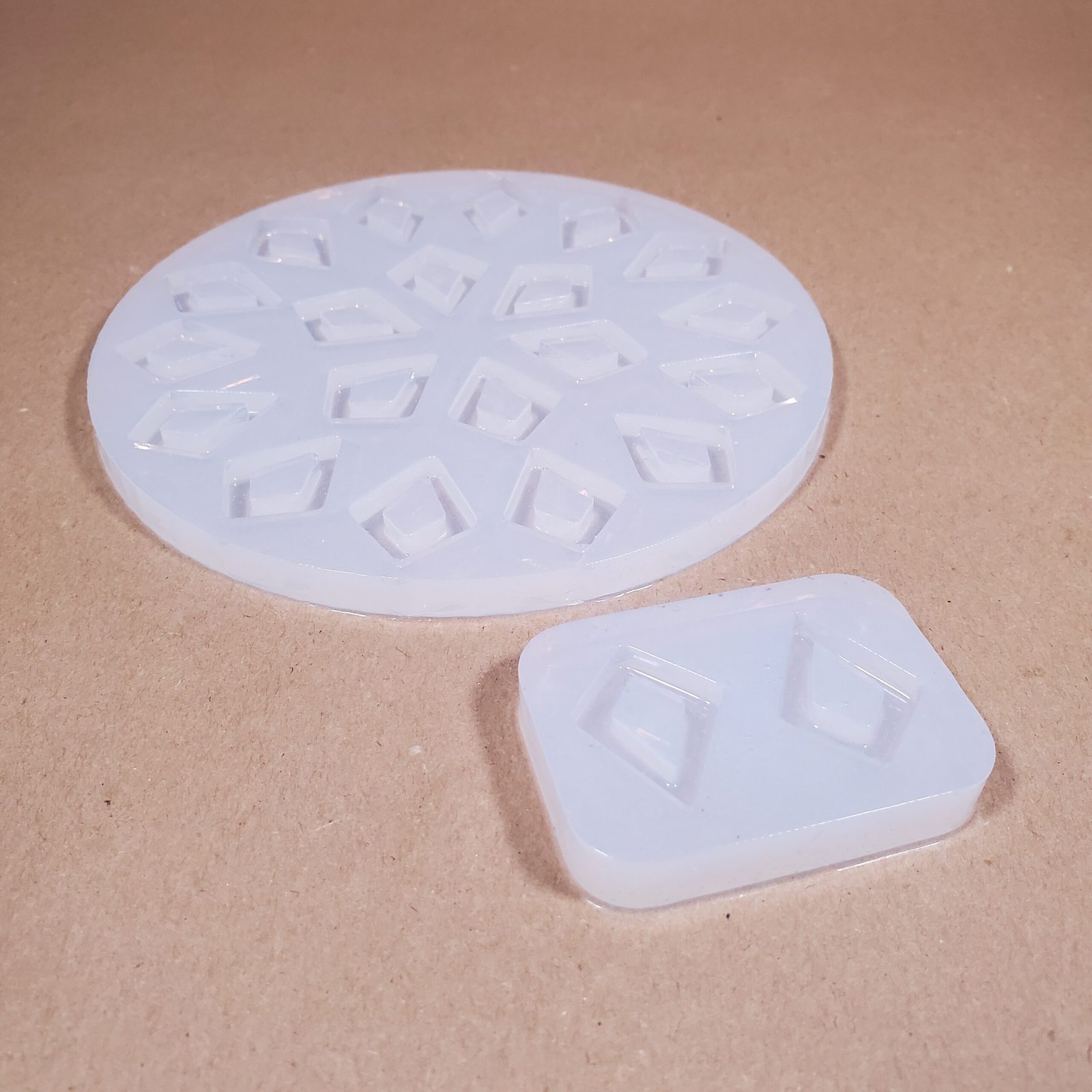 Moule à pampille - boucle d'oreille Losange – Image 5