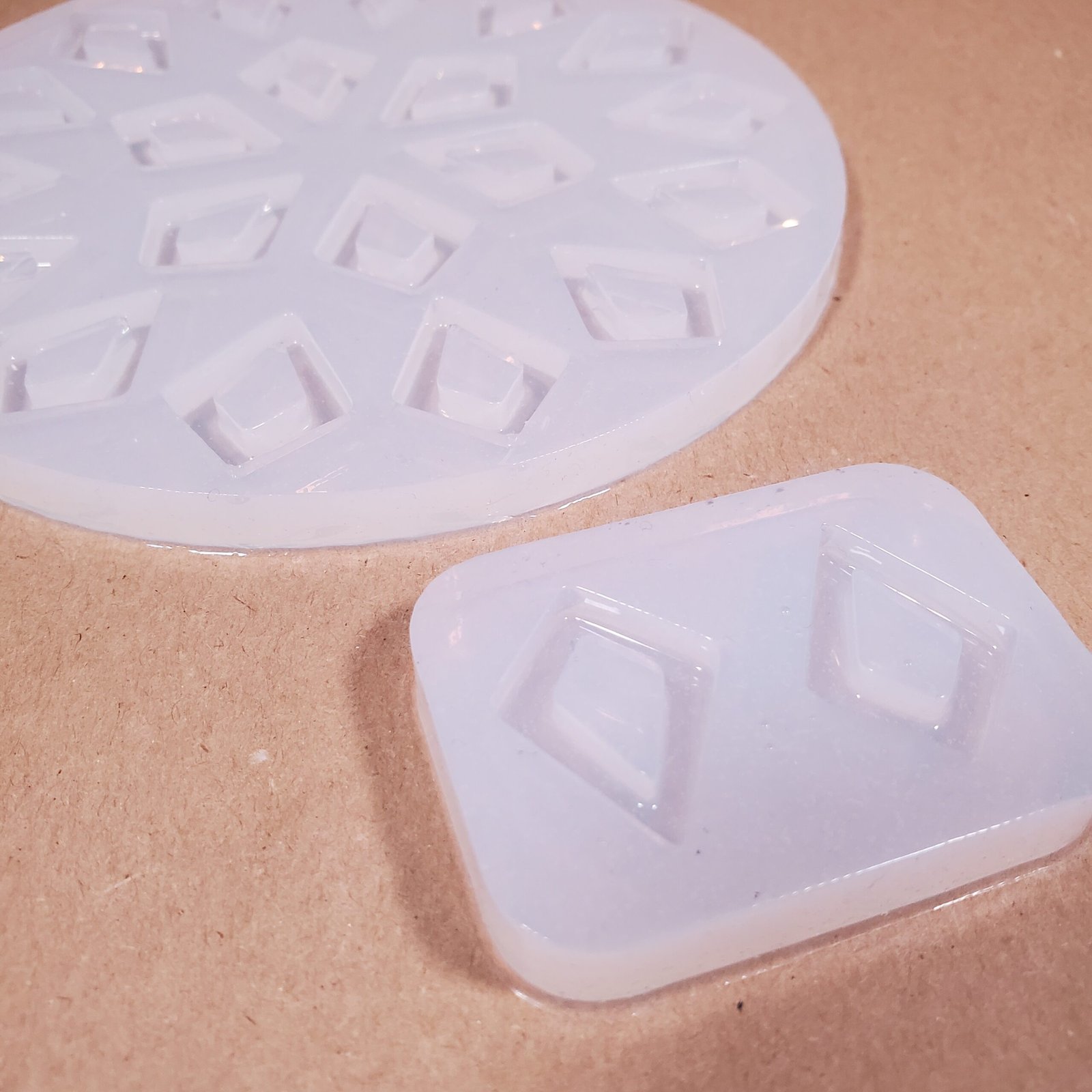 Moule à pampille - boucle d'oreille Losange – Image 3