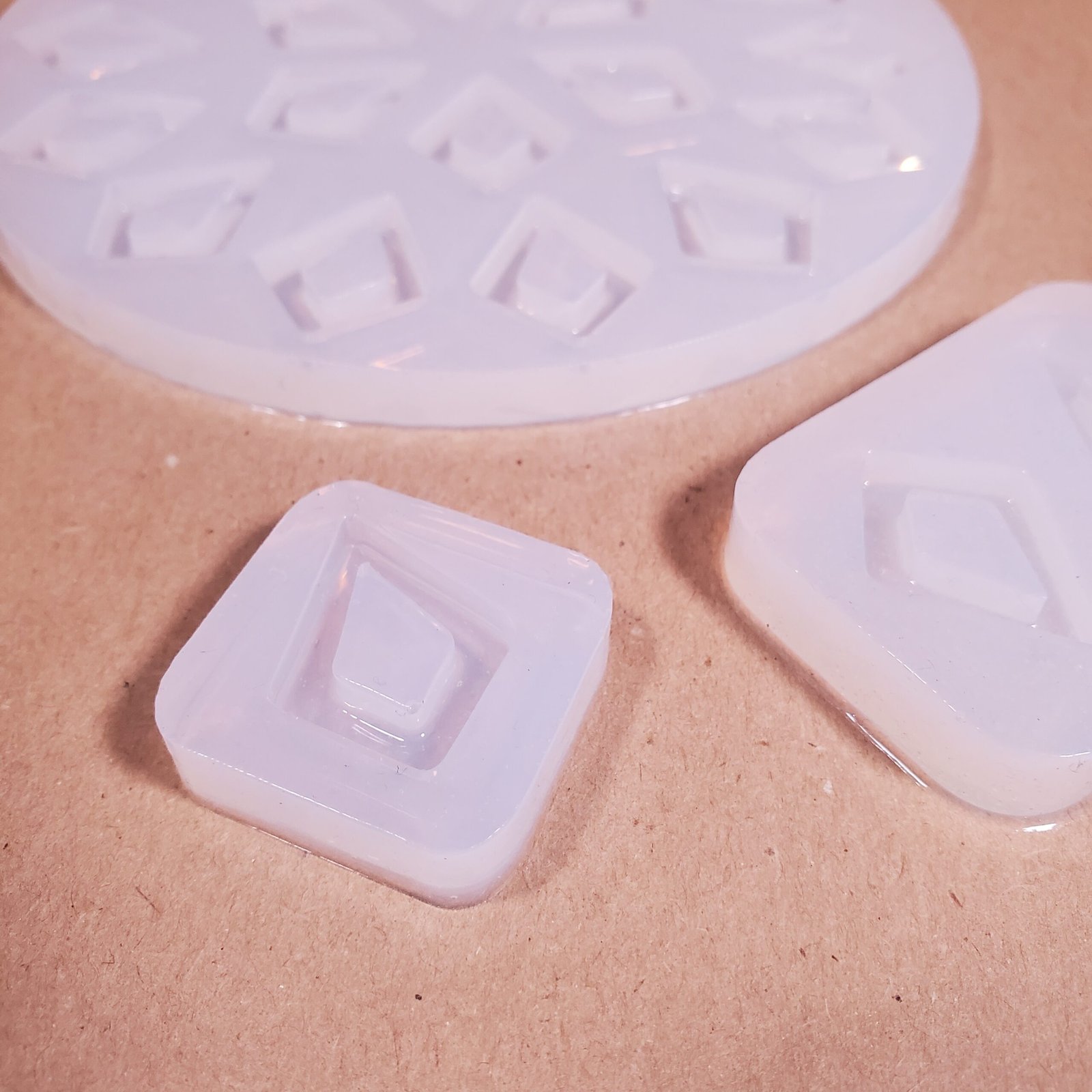 Moule à pampille - boucle d'oreille Losange – Image 5